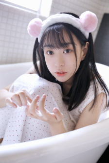 沙滩比基尼泳衣