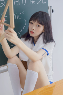 丰满的女学生在线观看
